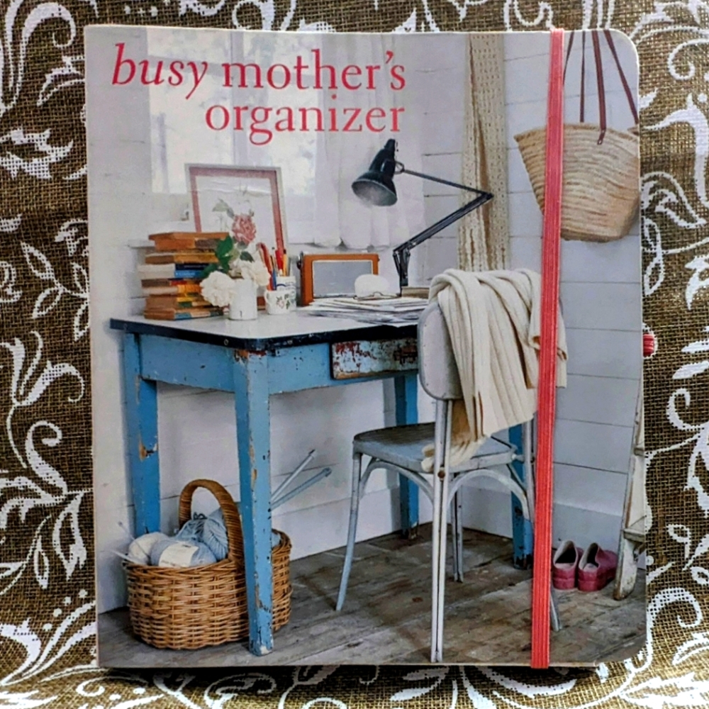 Busy Mother's Organizer - Pretty Planner